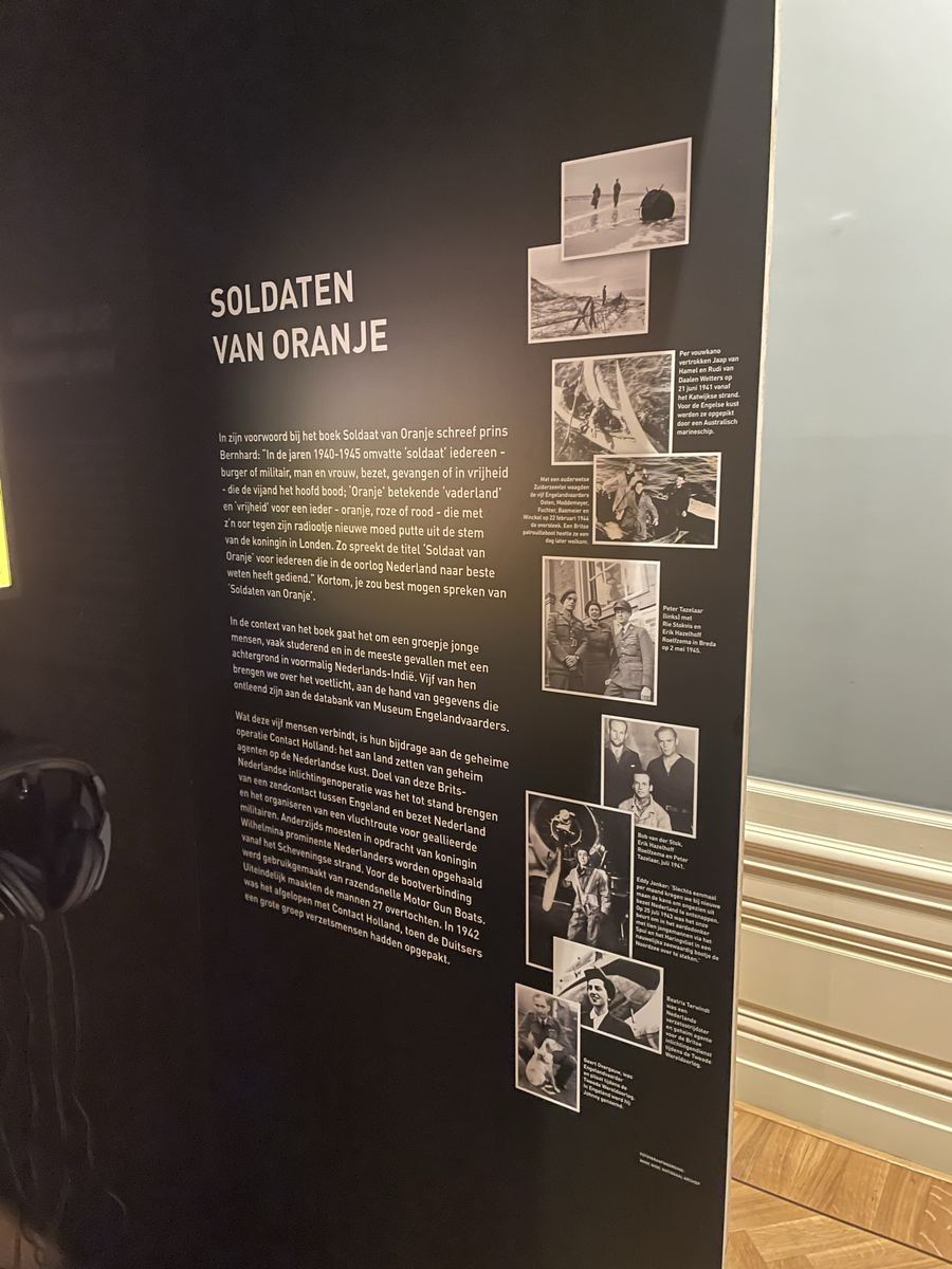 Tentoonstellingspaneel “Soldaten van Oranje” in Huis Vasari