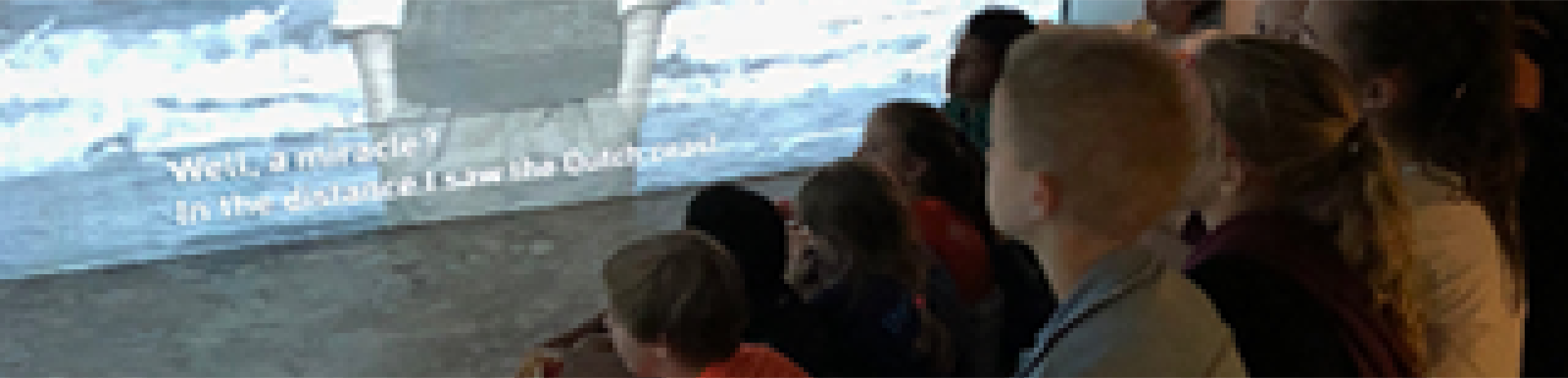 Leerlingen in het museum